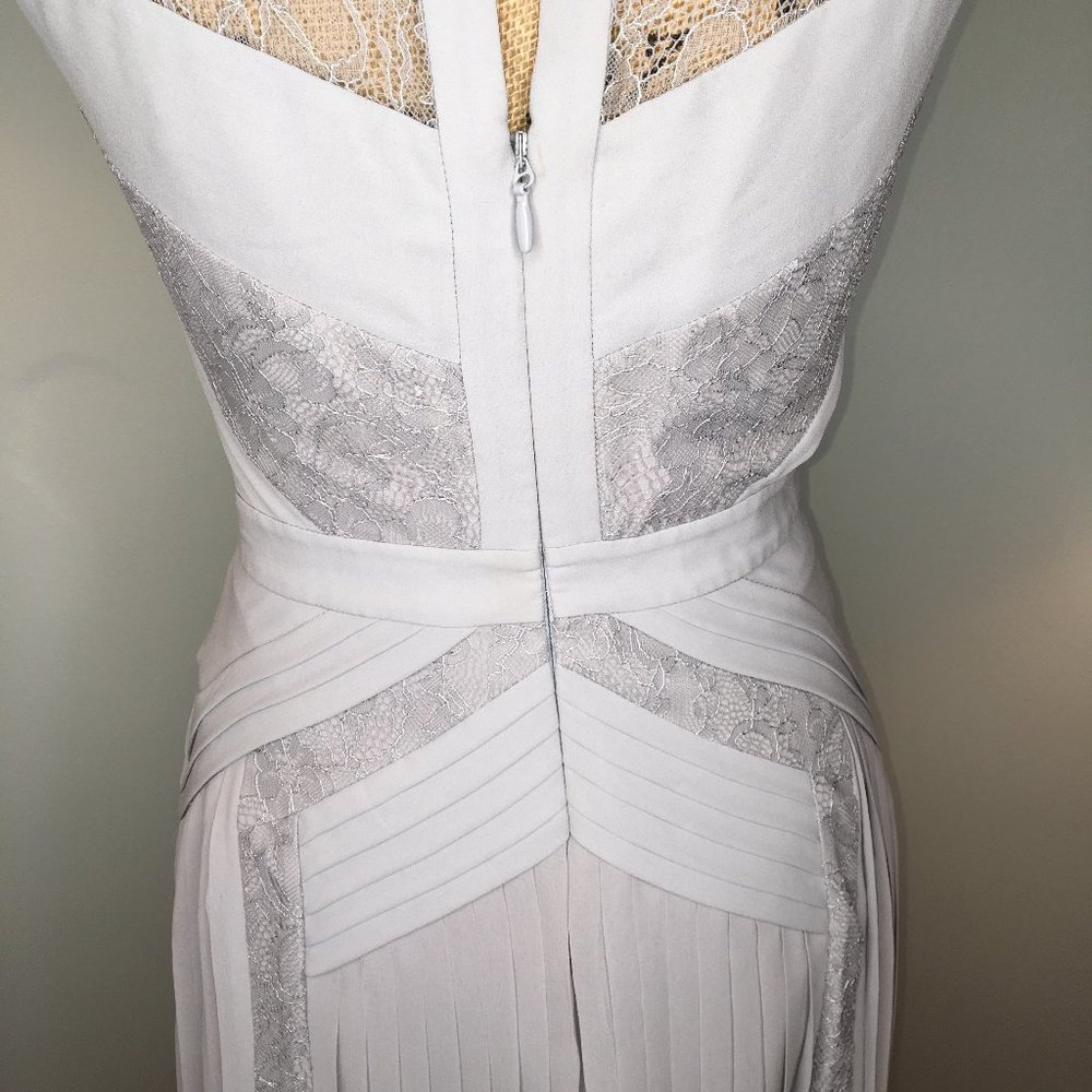 BCBG MAXAZRIA Raya Sleeveless Pleated Lace Dress - Picture 9 of 16